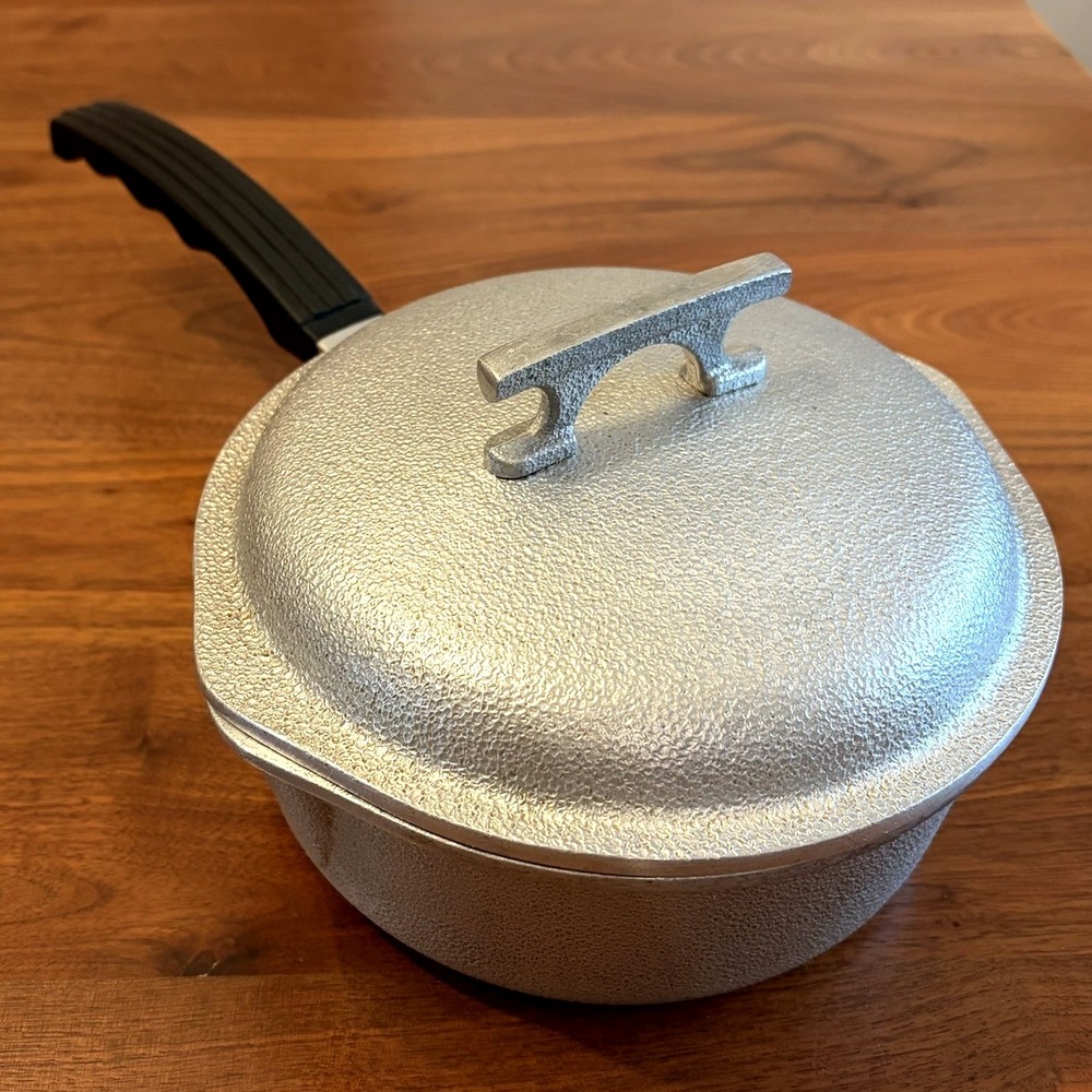 Vintage Queensware Hammered Cast Aluminum  Pot Pan with Cover